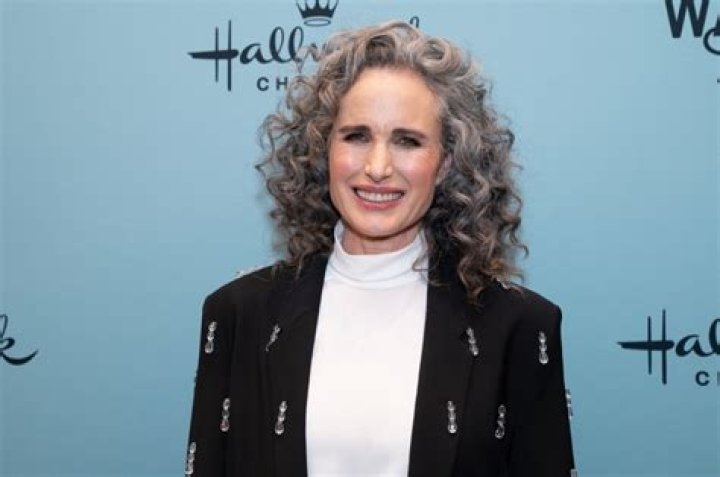 Alya Vural Sec: A Rising Star in the Digital Realm