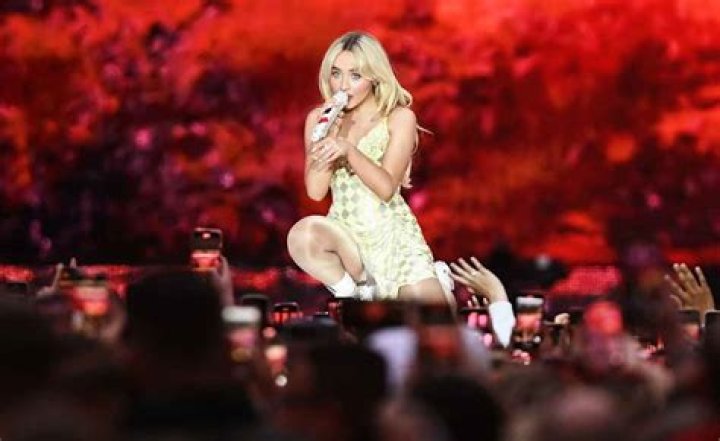 Sabrina Carpenter's Measurements: Unveiling the Star's Physical Attributes