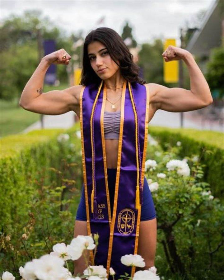 Unveiling the Allure: A Deep Dive into Sara Saffari Nudes